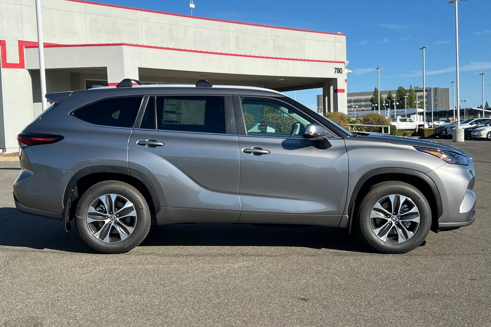 2026 Toyota Highlander XLE