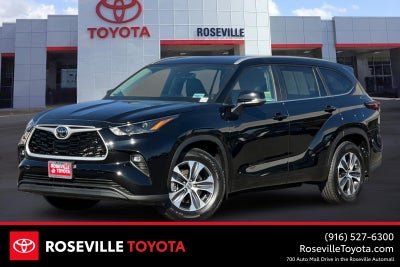 2026 Toyota Highlander XLE