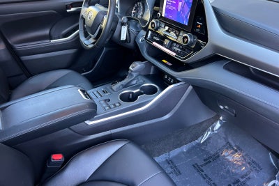 2026 Toyota Highlander XLE