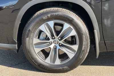 2026 Toyota Highlander XLE