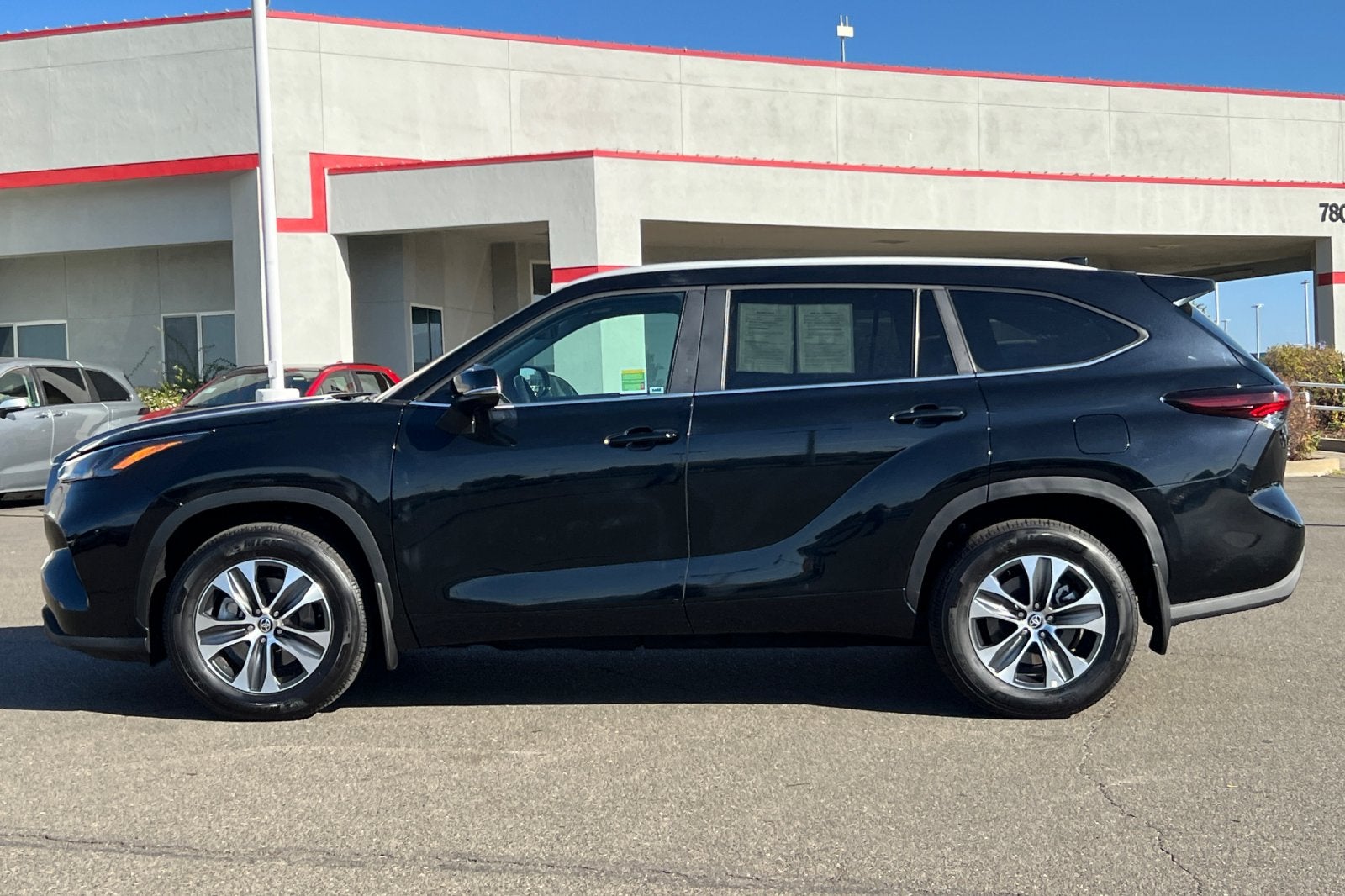 2026 Toyota Highlander XLE