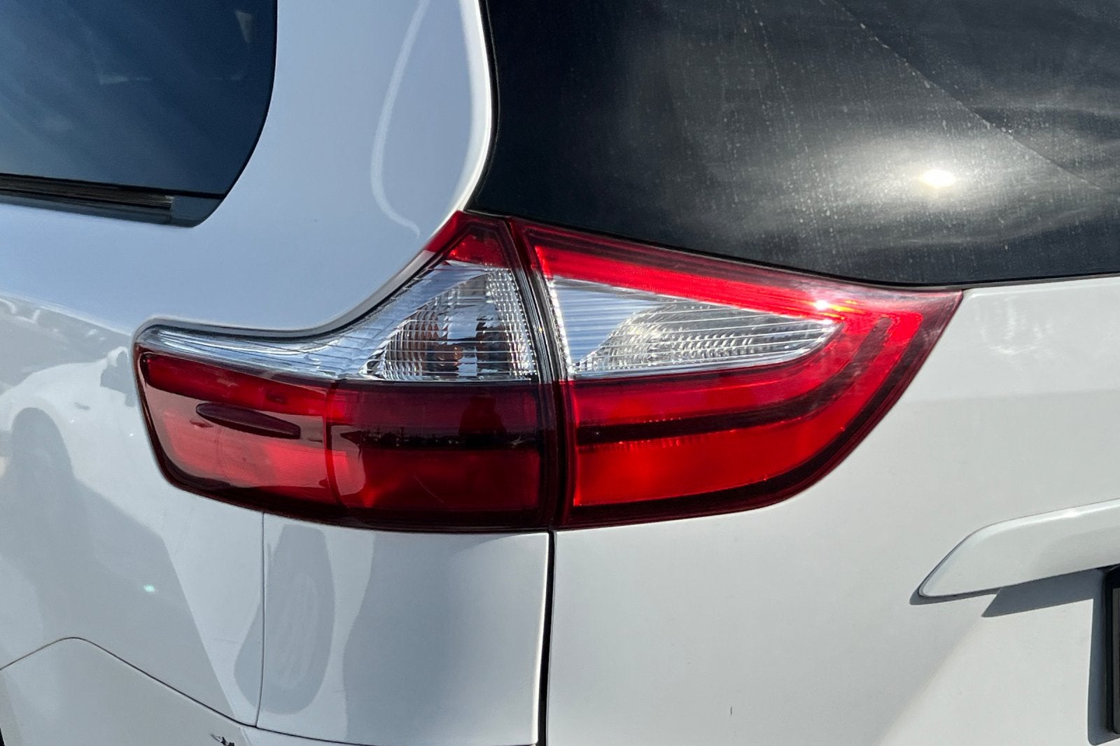 2016 Toyota Sienna LE