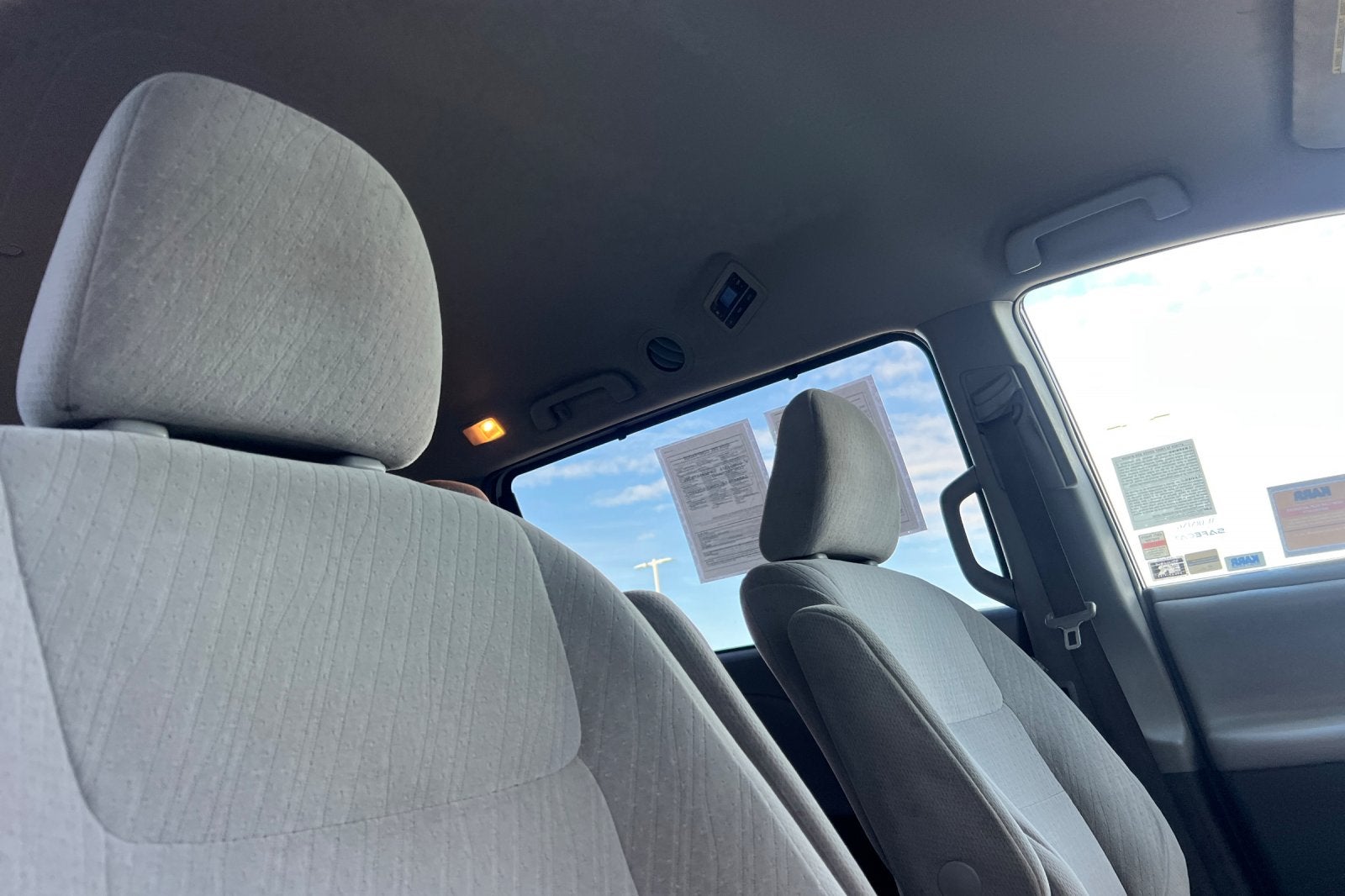 2016 Toyota Sienna LE