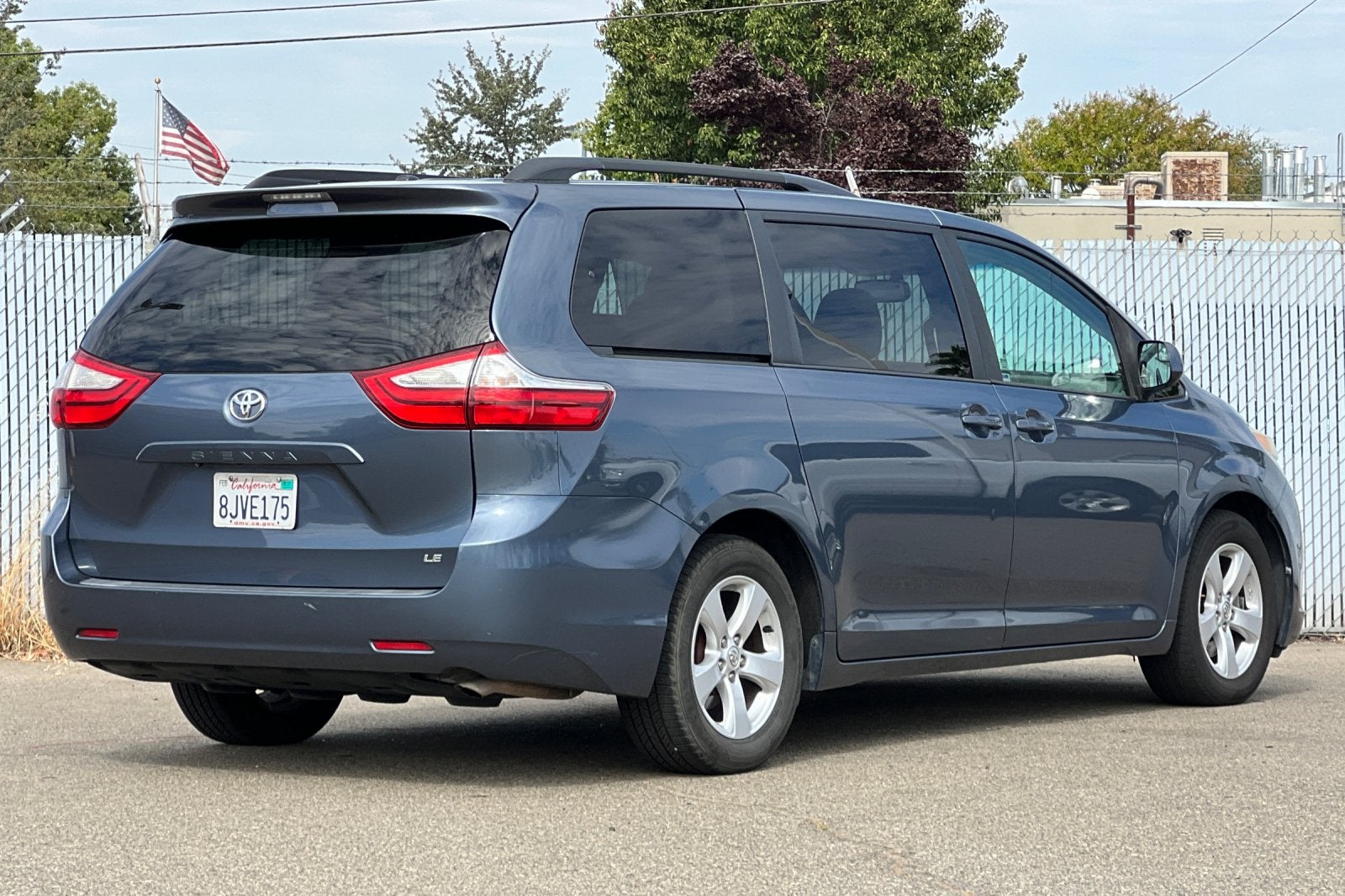 2015 Toyota Sienna LE