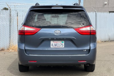 2015 Toyota Sienna LE