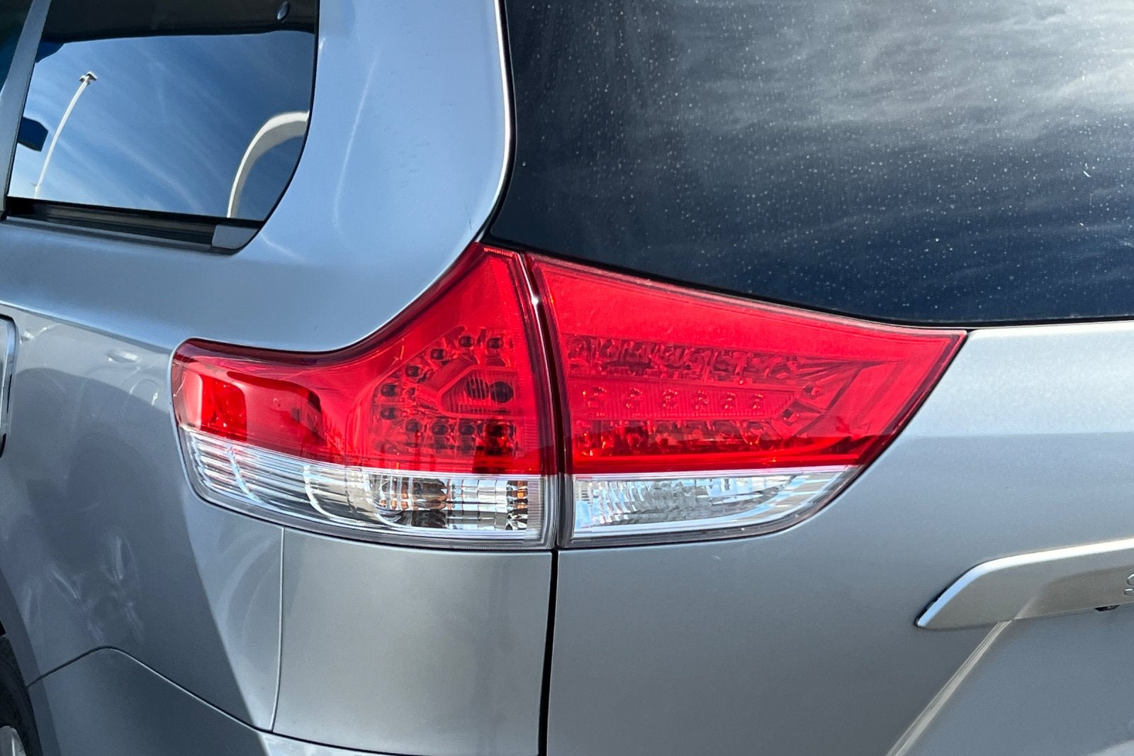 2012 Toyota Sienna LE