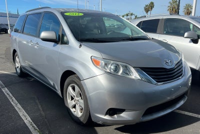 2012 Toyota Sienna LE