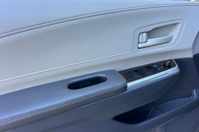 2022 Toyota Sienna LE