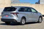 2022 Toyota Sienna LE