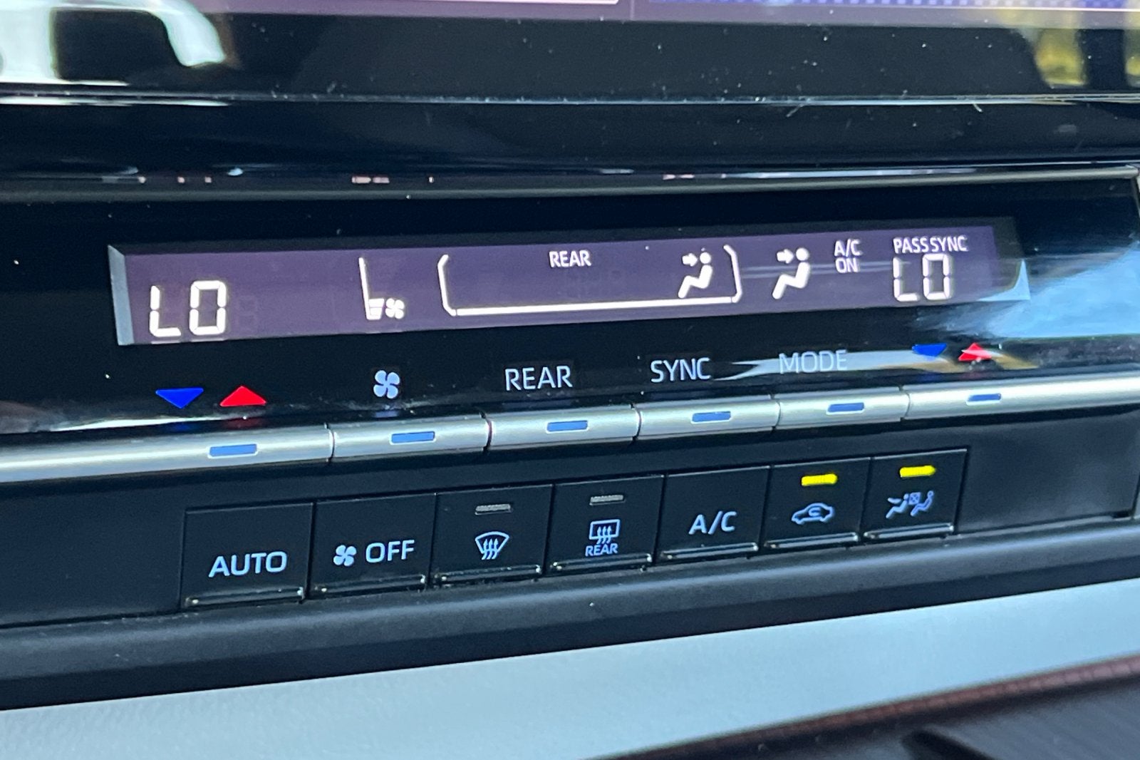 2022 Toyota Sienna LE