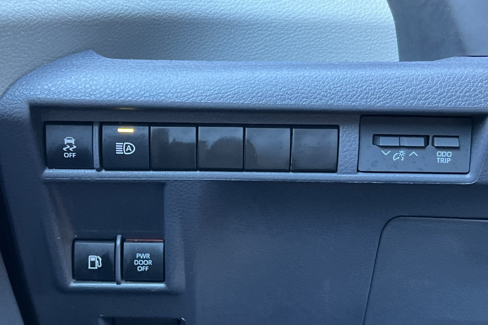 2022 Toyota Sienna LE