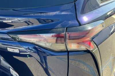 2023 Toyota Sienna LE