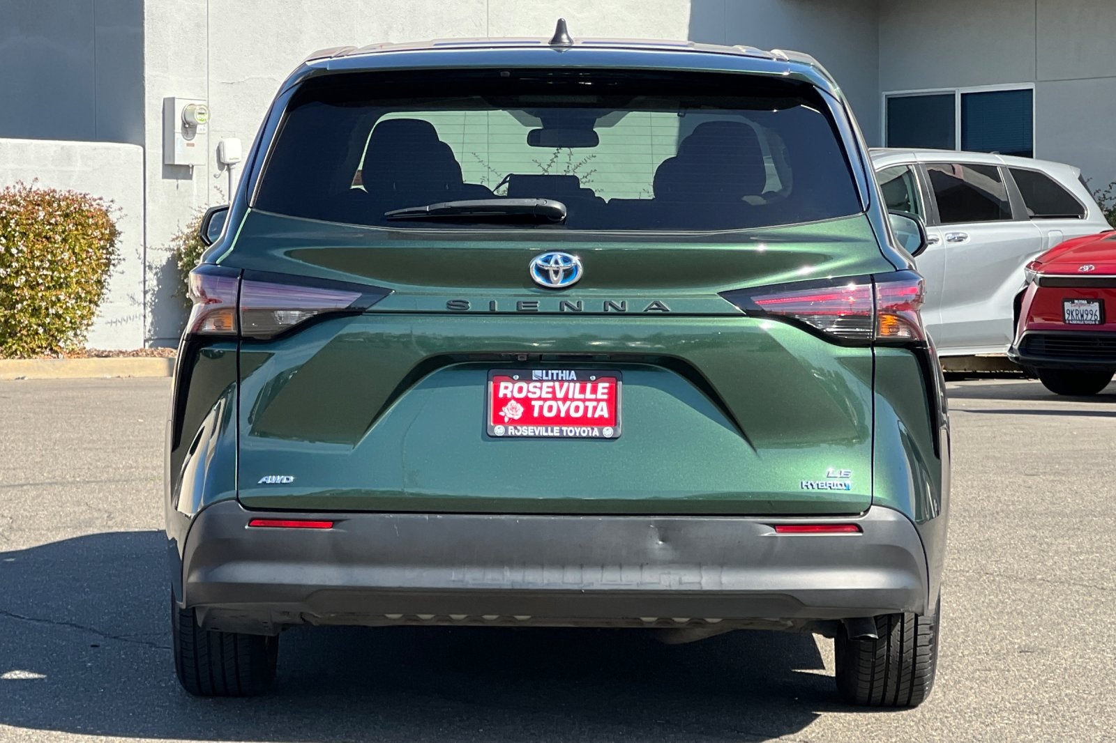 2024 Toyota Sienna LE