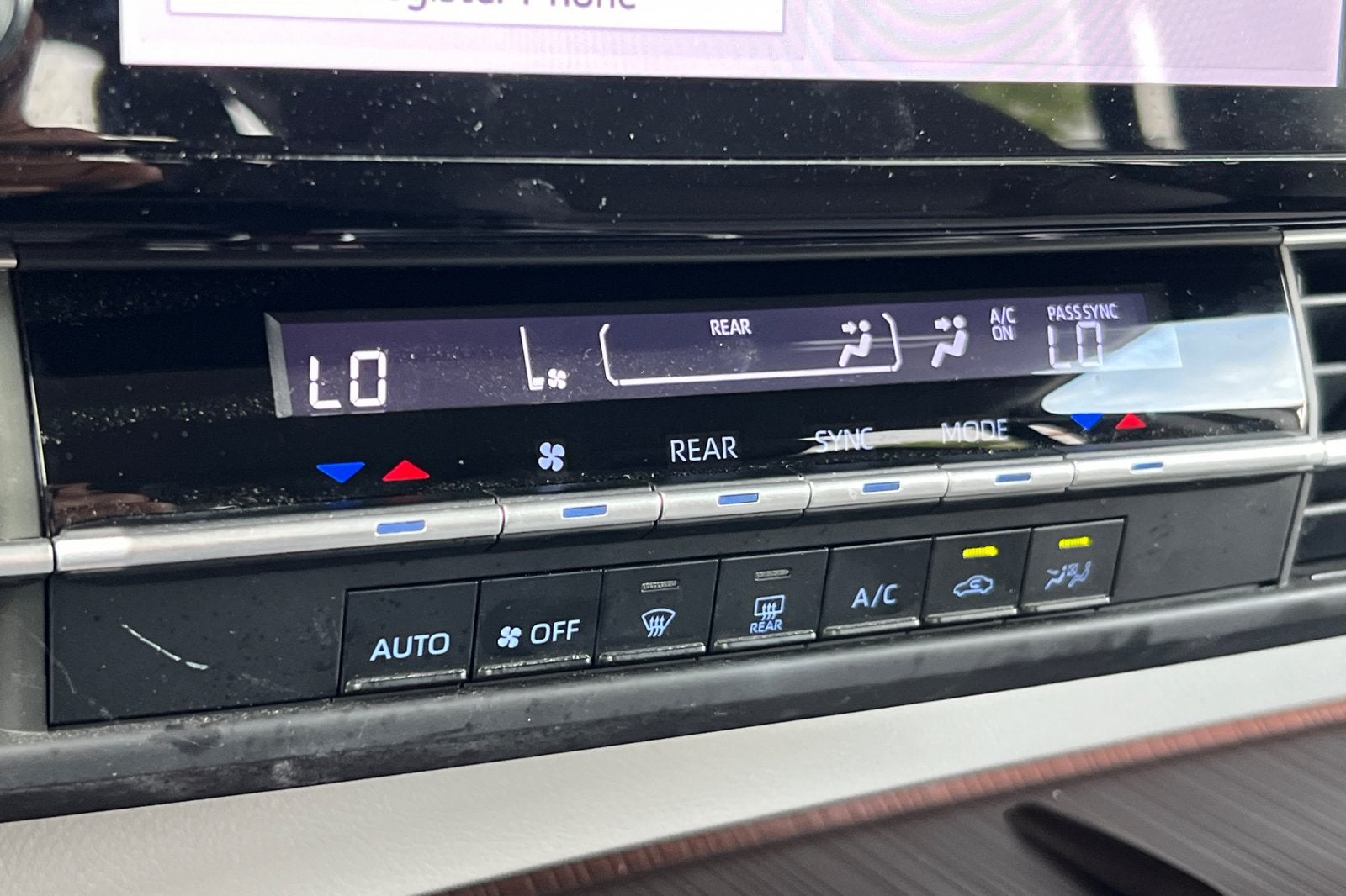 2022 Toyota Sienna LE