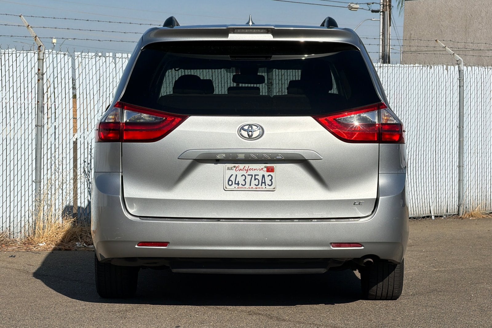 2020 Toyota Sienna LE