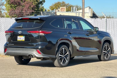 2021 Toyota Highlander XSE