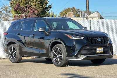 2021 Toyota Highlander XSE