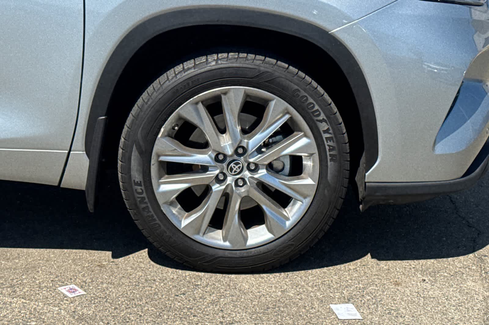 2023 Toyota Highlander Hybrid Limited