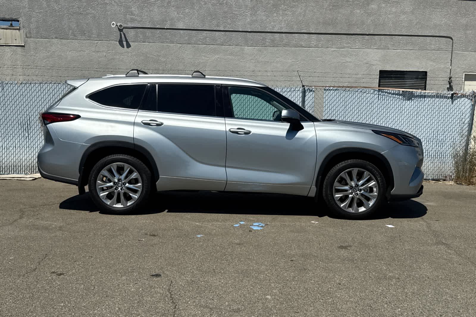 2023 Toyota Highlander Hybrid Limited