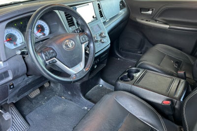2015 Toyota Sienna SE