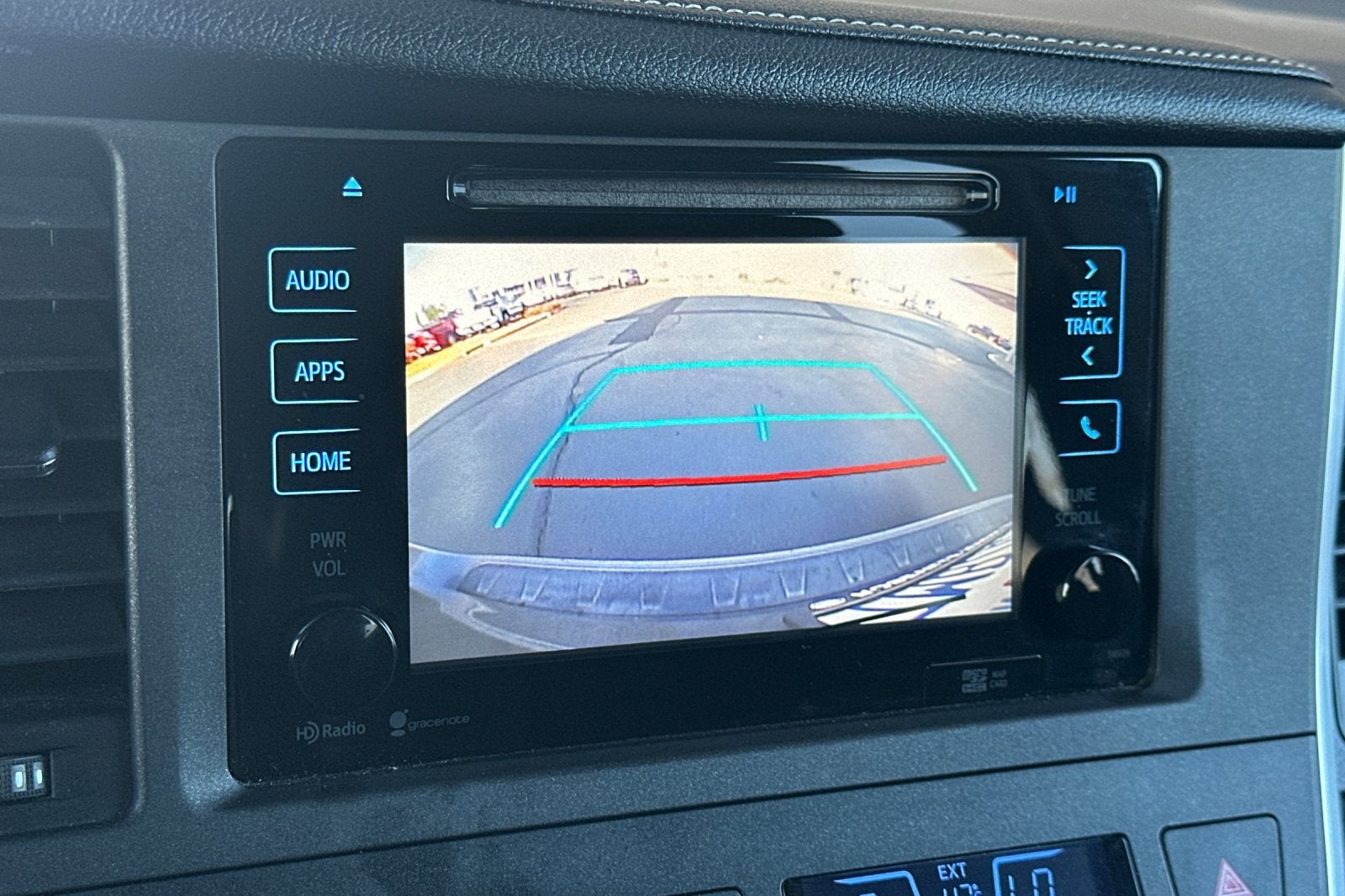 2015 Toyota Sienna SE