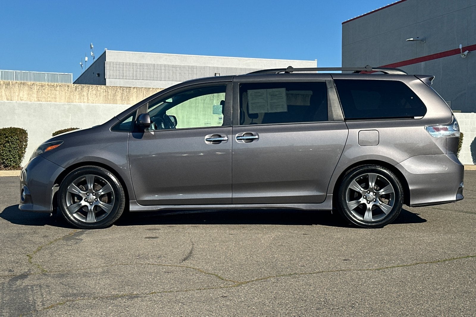2015 Toyota Sienna SE