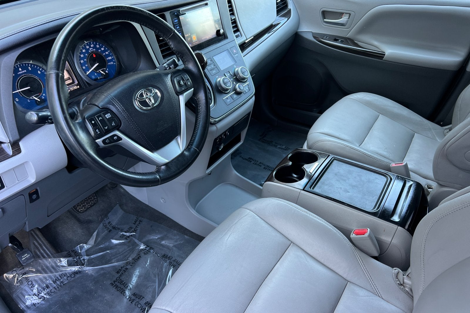 2015 Toyota Sienna XLE