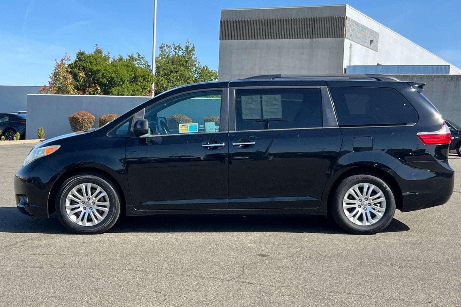 2015 Toyota Sienna XLE