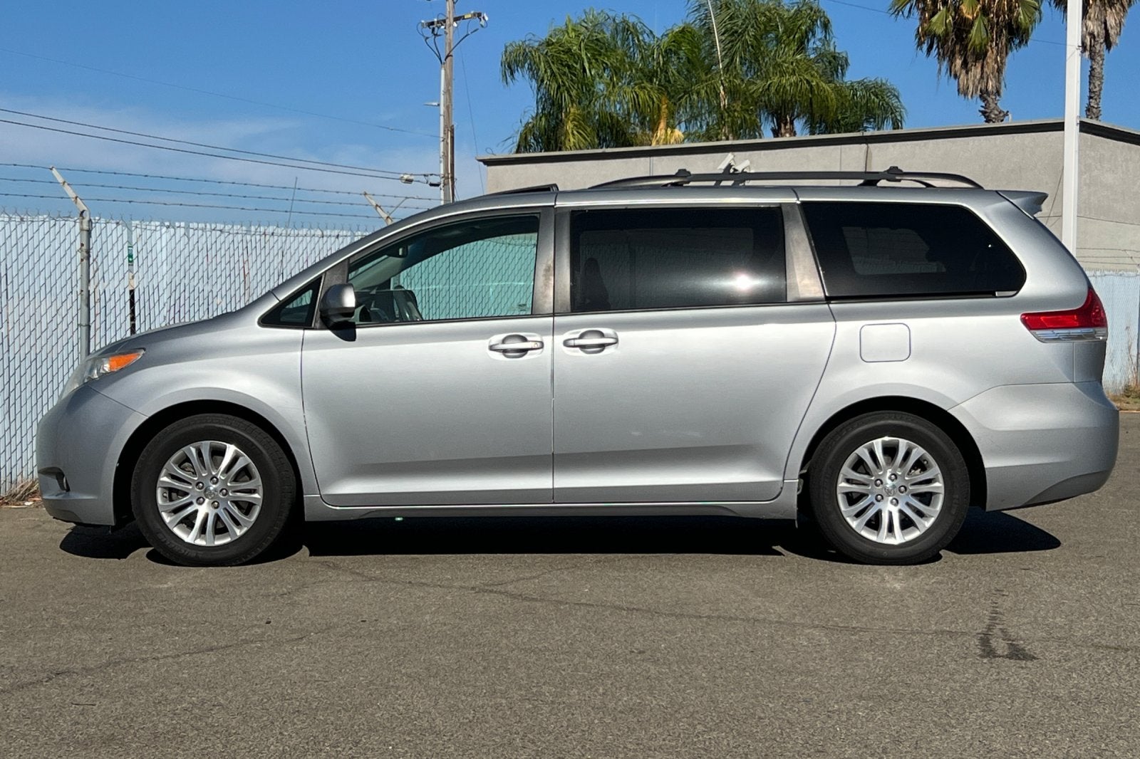 2014 Toyota Sienna XLE