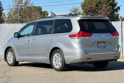 2014 Toyota Sienna XLE