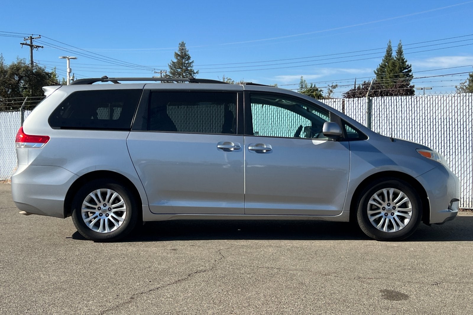 2014 Toyota Sienna XLE