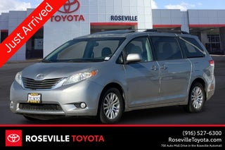 2014 Toyota Sienna XLE