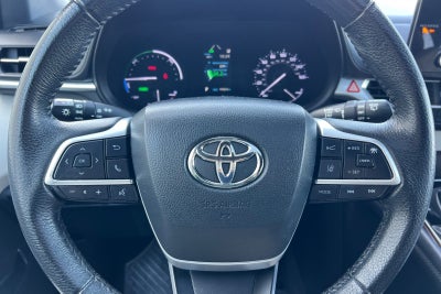 2022 Toyota Sienna XLE