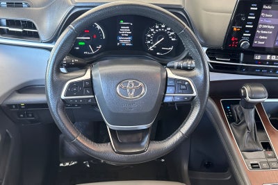 2024 Toyota Sienna XLE