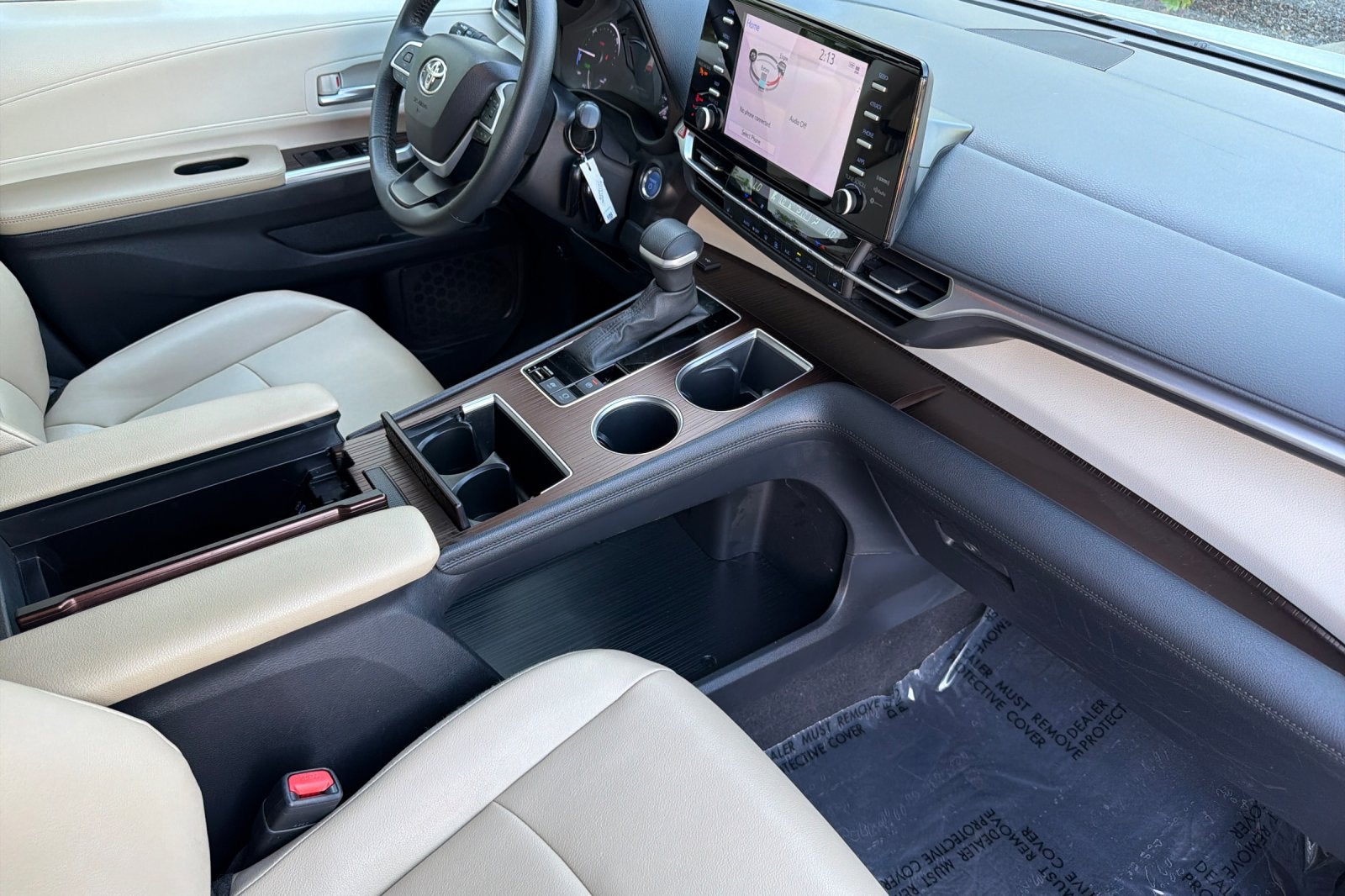 2023 Toyota Sienna XLE