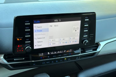 2023 Toyota Sienna XLE