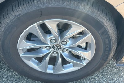 2022 Toyota Sienna XLE