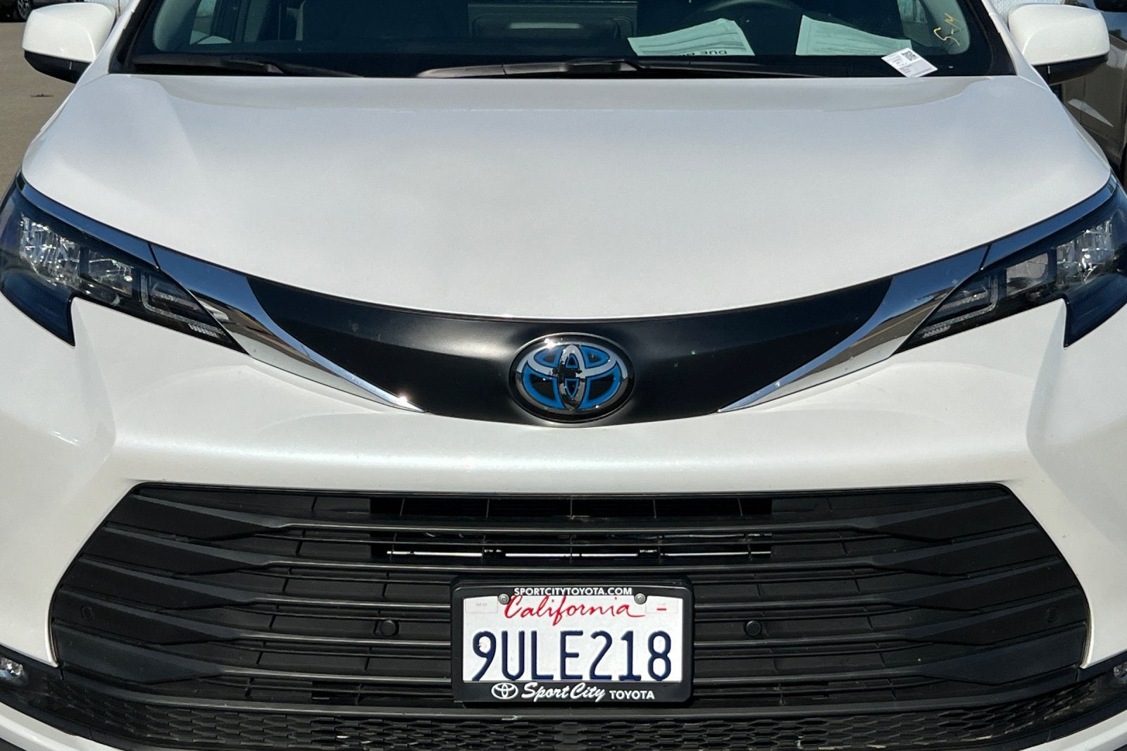 2025 Toyota Sienna XLE