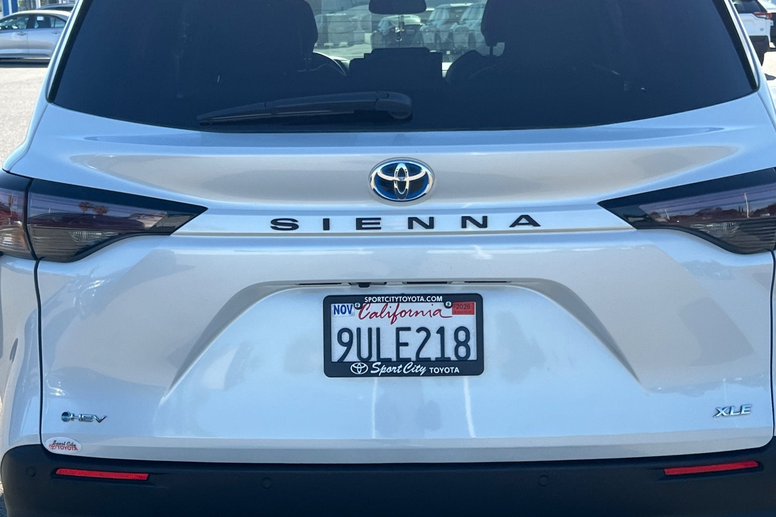 2025 Toyota Sienna XLE