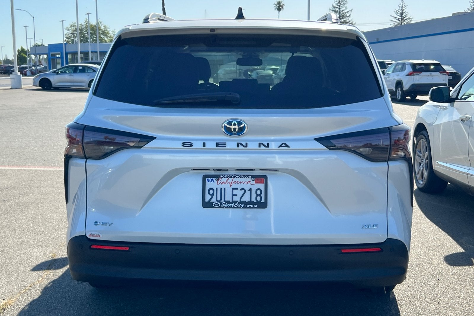2025 Toyota Sienna XLE