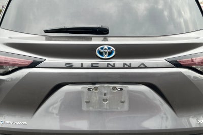 2025 Toyota Sienna XLE