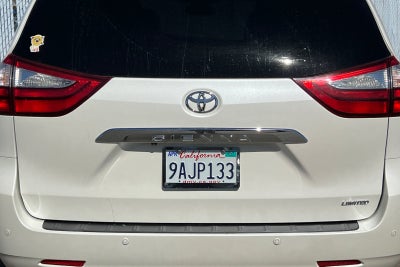 2017 Toyota Sienna Limited Premium