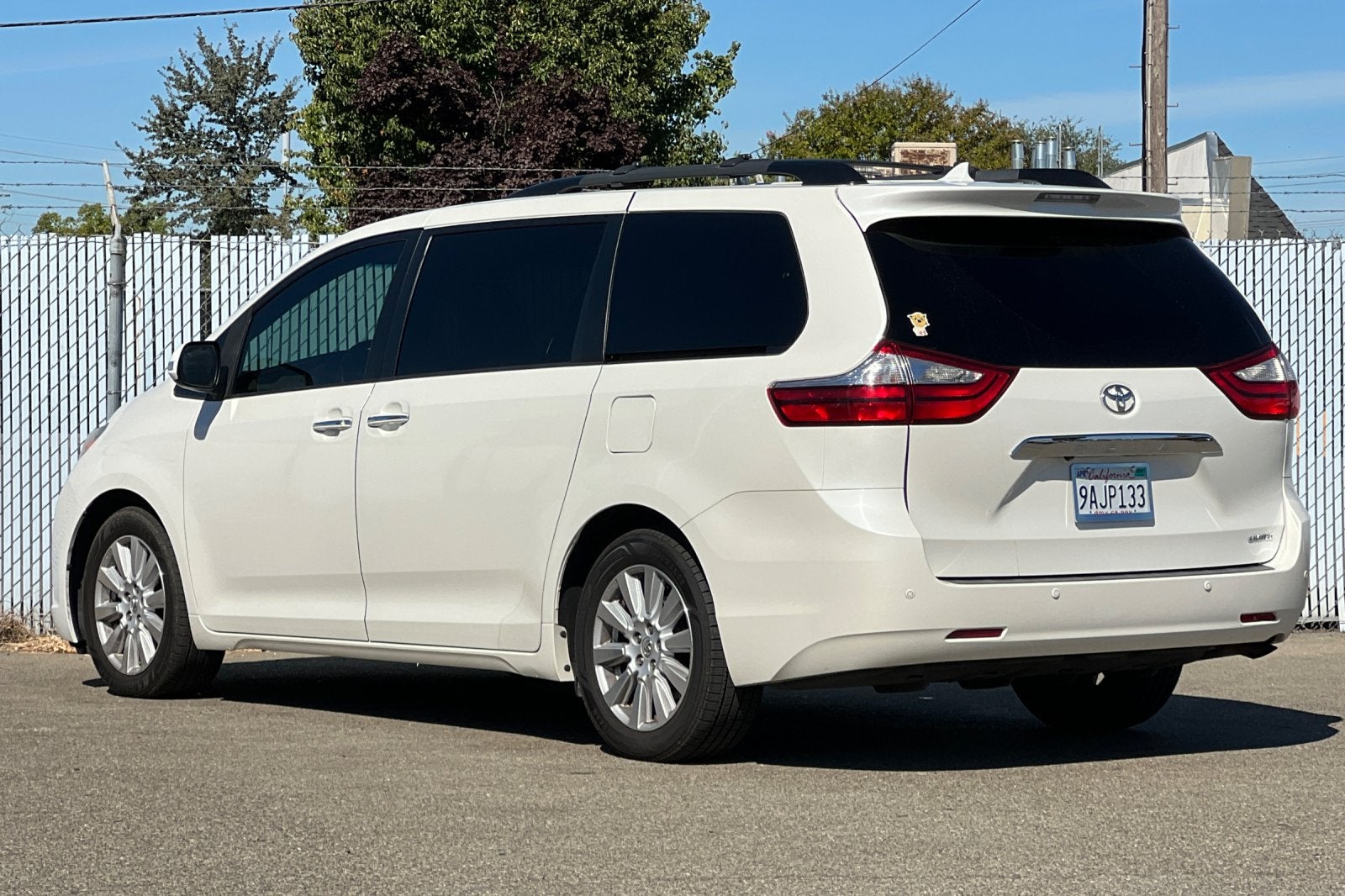 2017 Toyota Sienna Limited Premium