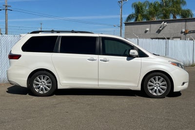 2017 Toyota Sienna Limited Premium