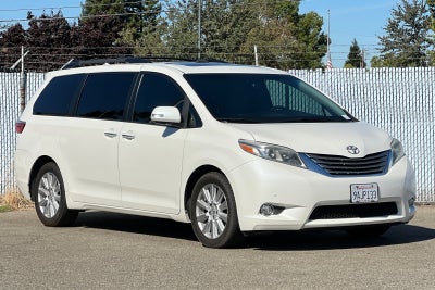 2017 Toyota Sienna Limited Premium