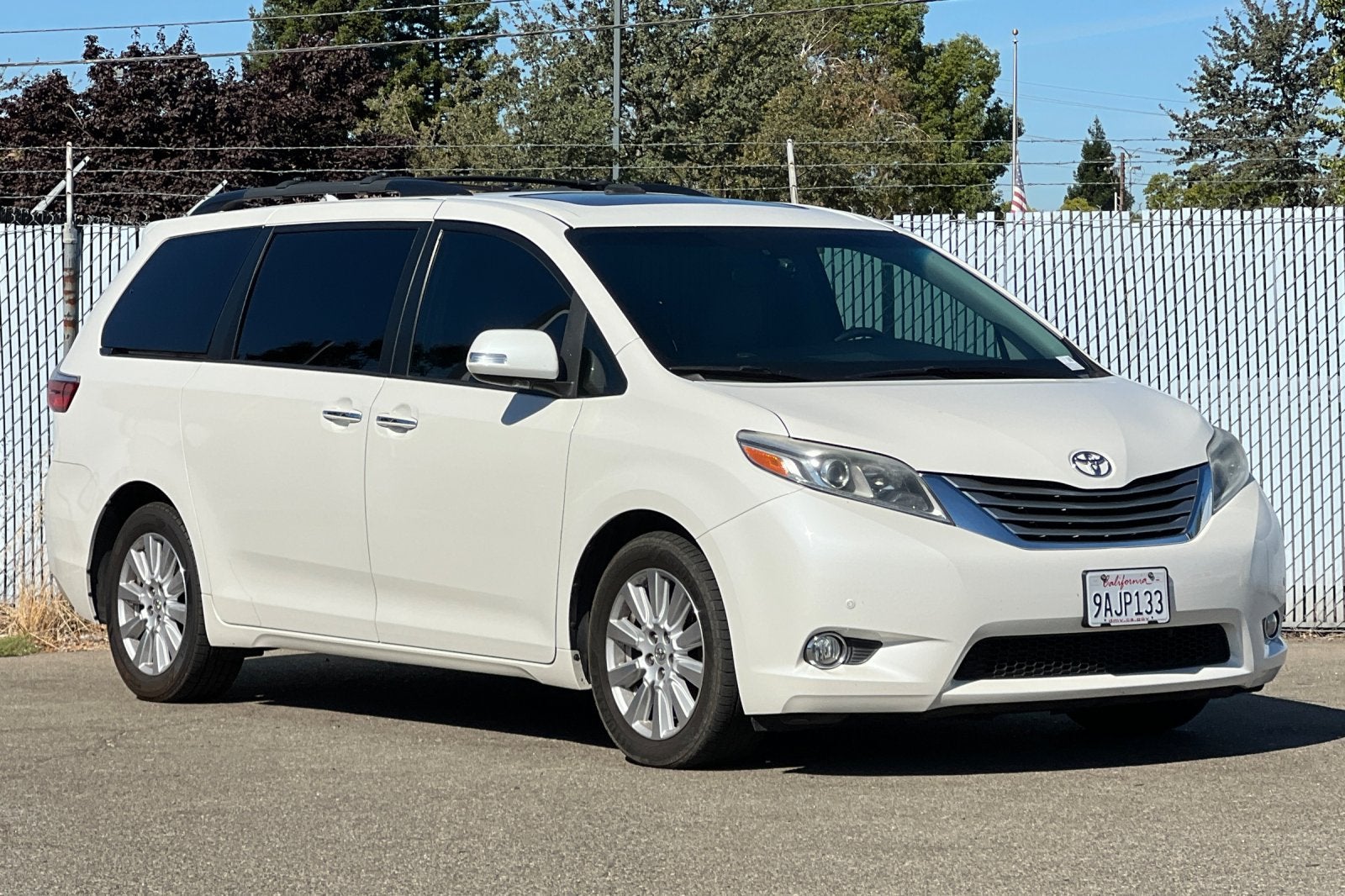 2017 Toyota Sienna Limited Premium