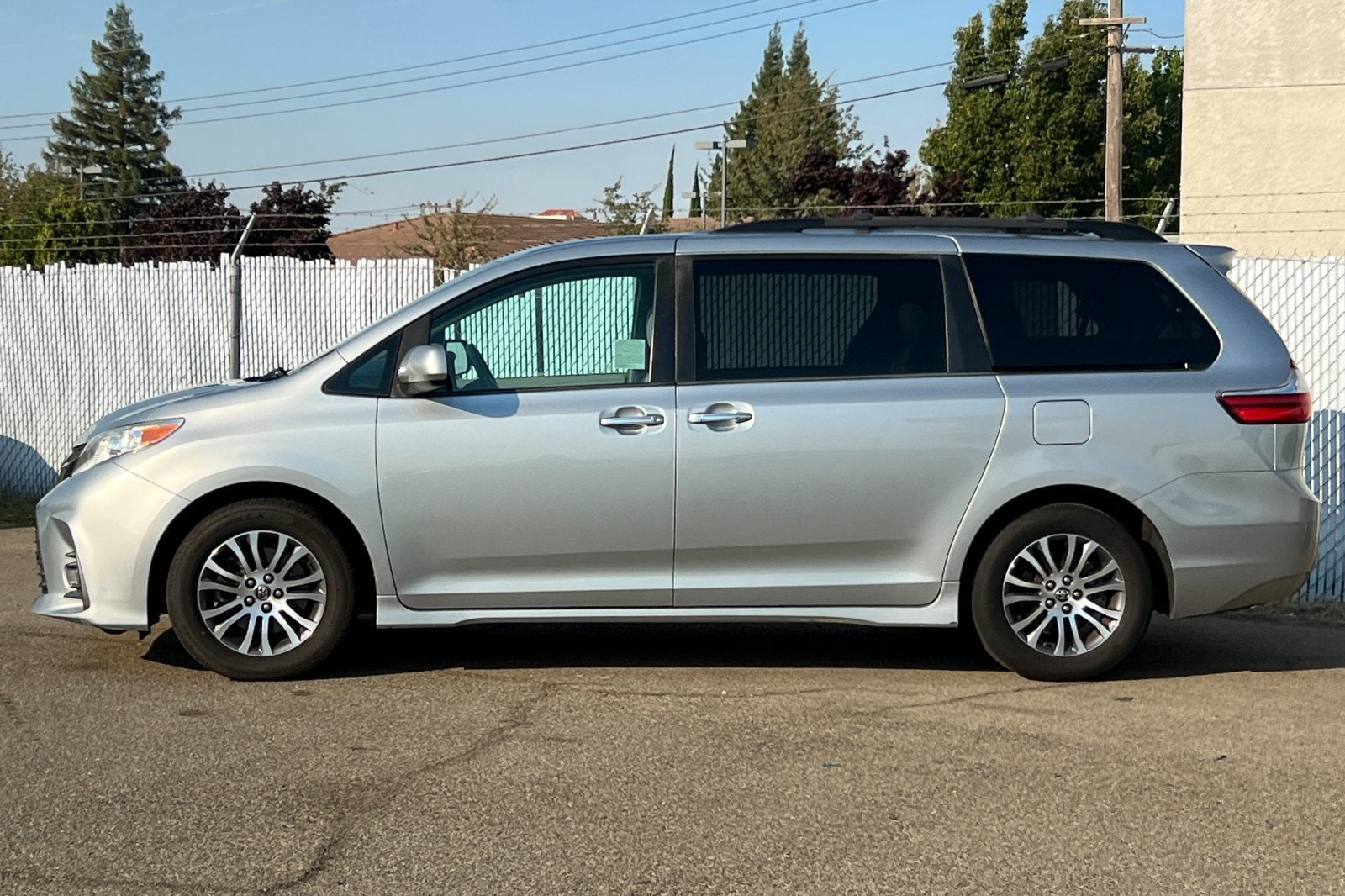 2019 Toyota Sienna XLE