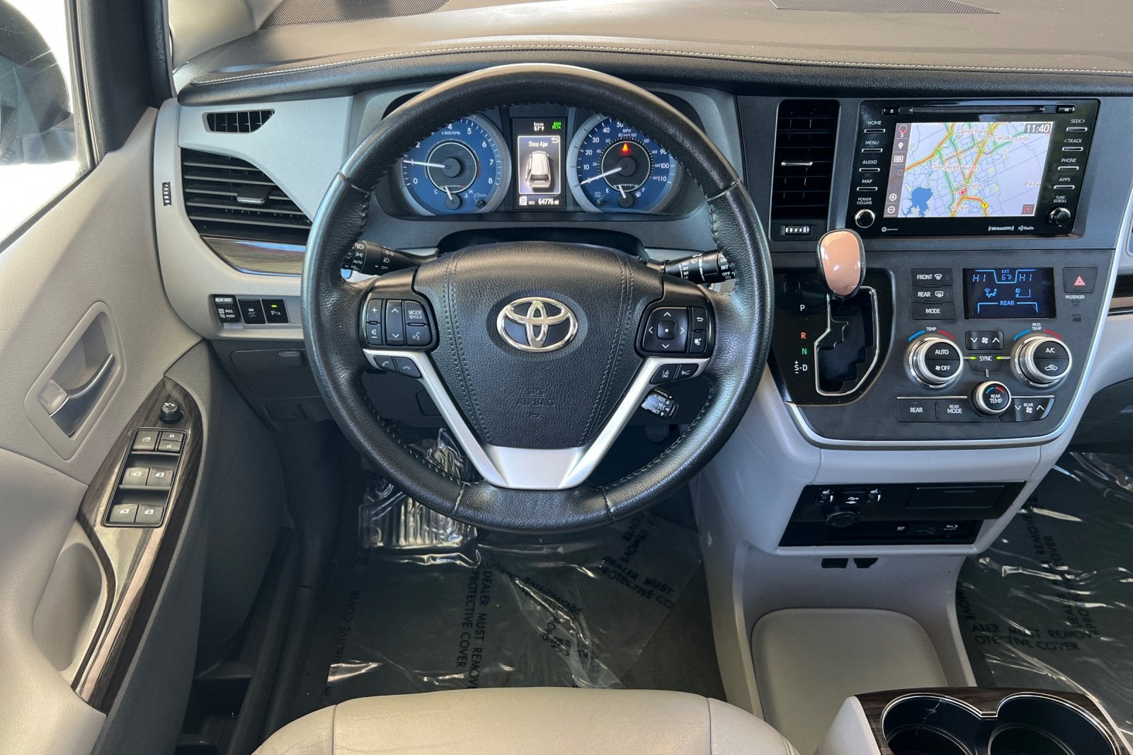 2020 Toyota Sienna XLE Premium