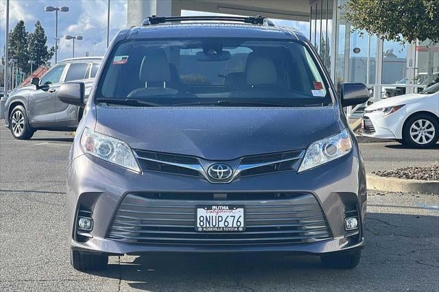 2020 Toyota Sienna XLE Premium