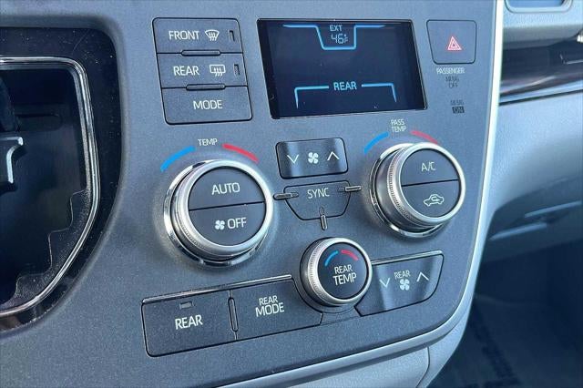 2020 Toyota Sienna XLE Premium